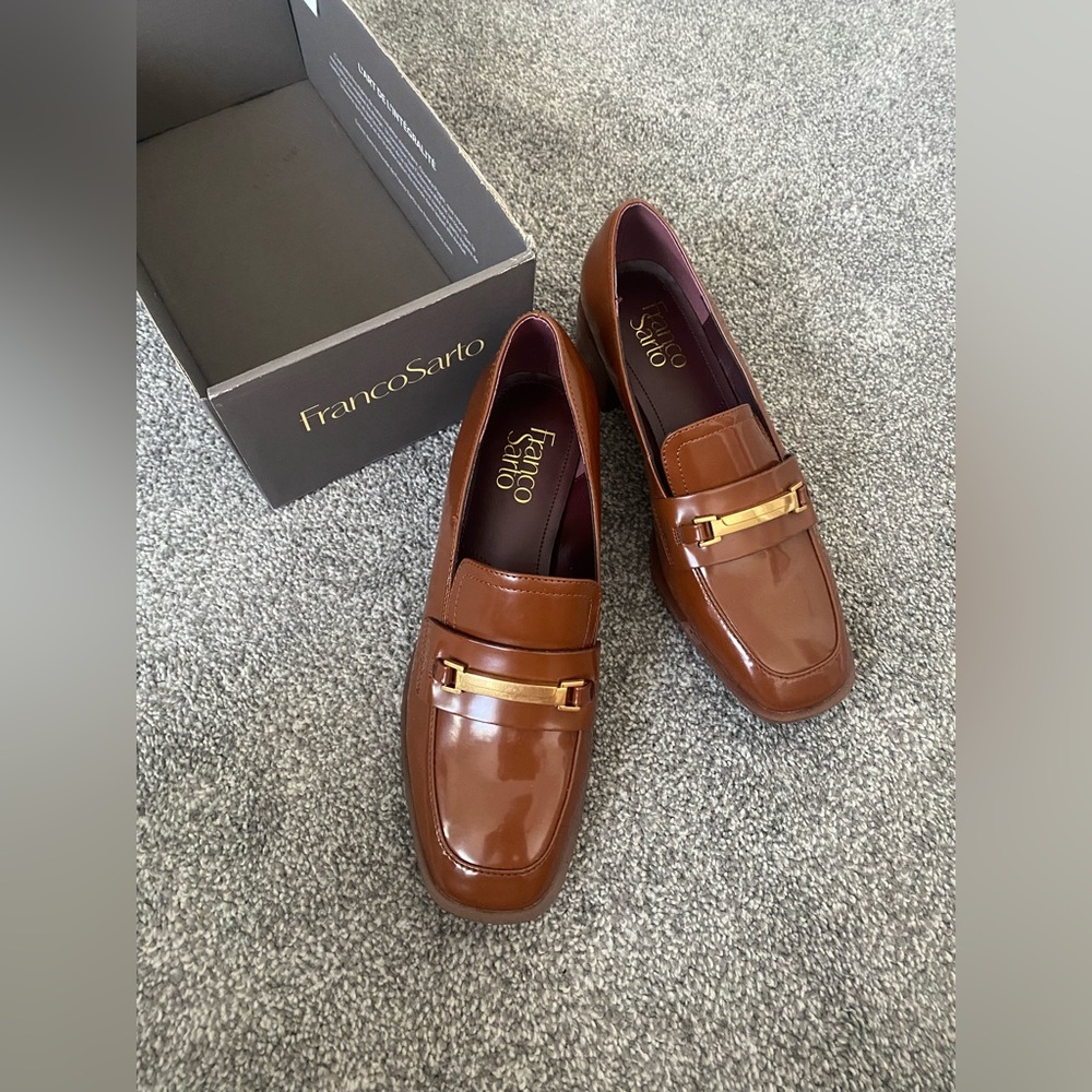 NWB Franco Sarto Loafers